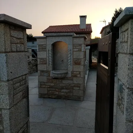 A Casina Do Dolmen Dombate