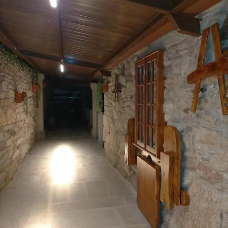 A Casina Do Dolmen بيت للعطل Dombate