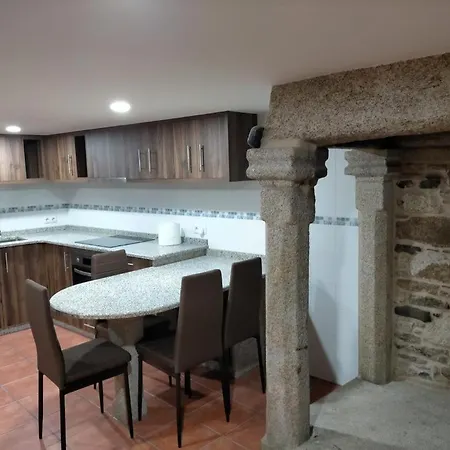 A Casina Do Dolmen Dombate